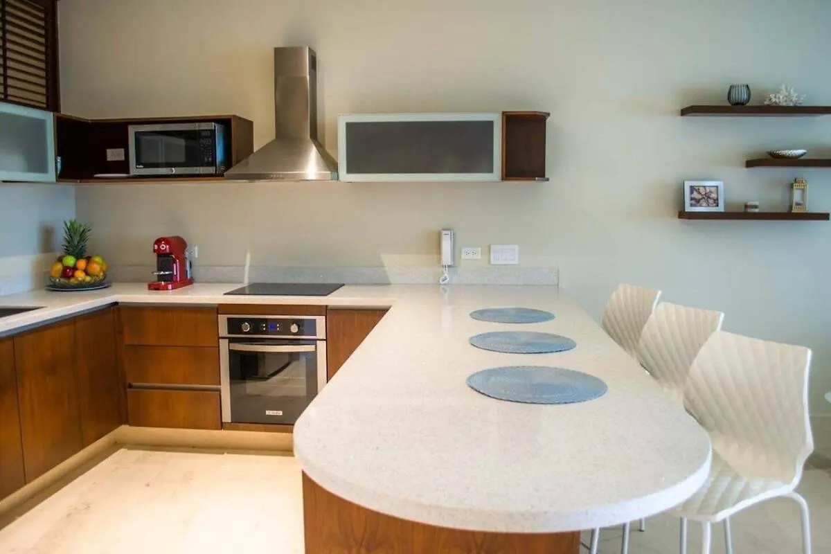 1 Rec. | A Pasos De La Playa | Roof C/Vista Al Mar Apartment Playa del Carmen