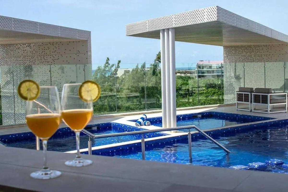 1 Rec. | A Pasos De La Playa | Roof C/Vista Al Mar Apartment Playa del Carmen